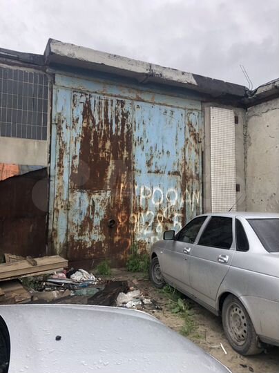 Гараж, > 30 м²