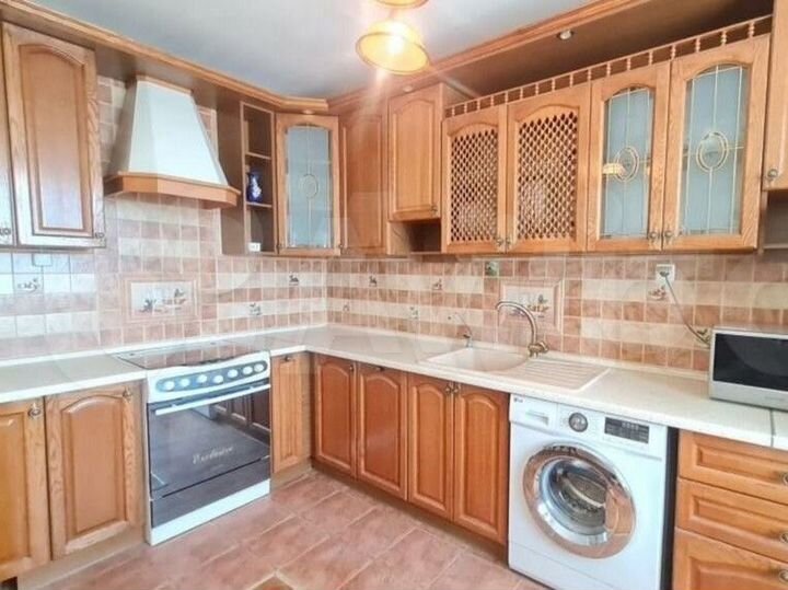 1-к. квартира, 52,1 м², 5/17 эт.