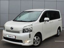 Toyota Voxy 2.0 CVT, 2009, 248 000 км, с пробегом, цена 1 450 000 руб.