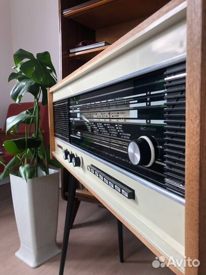 Радиола Кантата 204 после реставрации