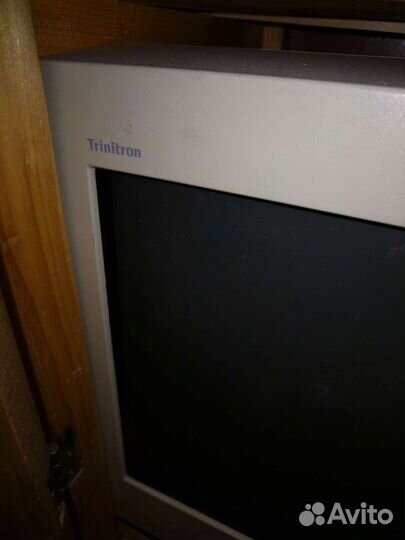 Монитор sony тринитрон