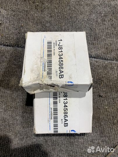 Подшибники заднего моста оригинальные Mopar Jeep