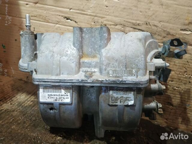 Коллектор впускной Opel Astra H