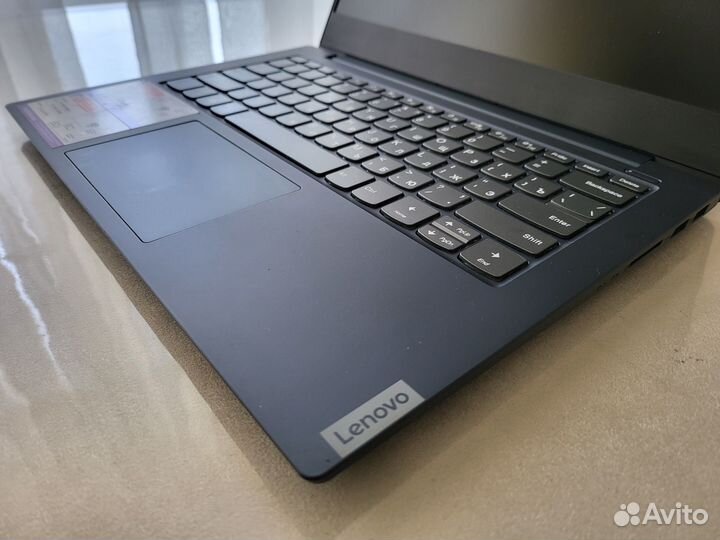 Lenovo IdeaPad 14 (Ryzen3, SSD256Гб) 2022г