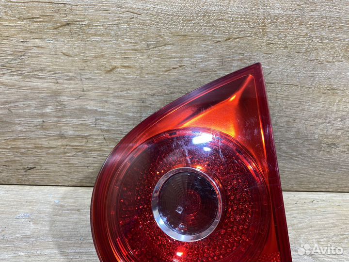 Фонарь задний правый VW Golf 5 Арт. 110377