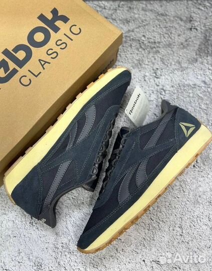 Кроссовки Reebok classic