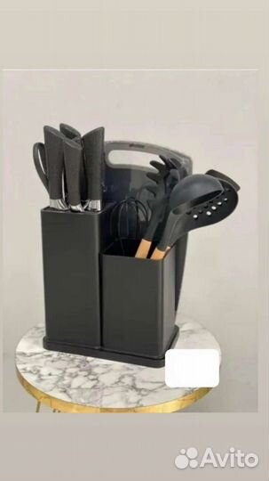 Кухонный набор из 19 предметов