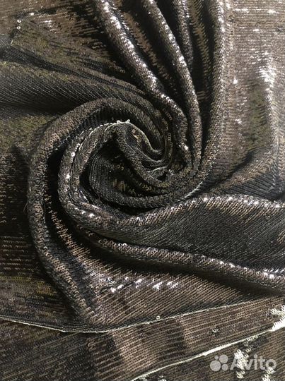 Новая ткань с пайетками чёрная, Италия, 0,5*1.30м