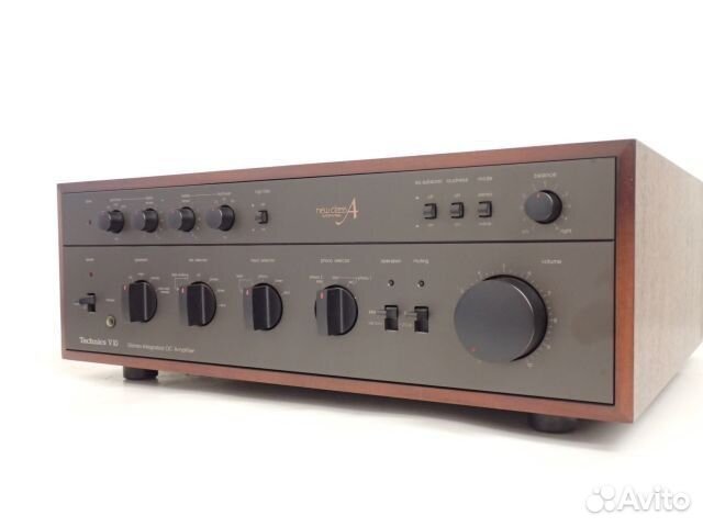 Интегральный усилитель Technics SU-V10