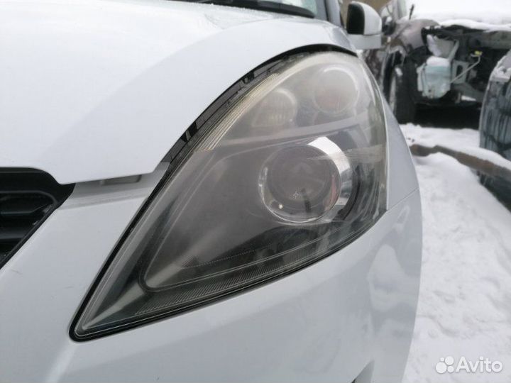 Фара передняя левая Suzuki Swift ZD72S K12B 2013