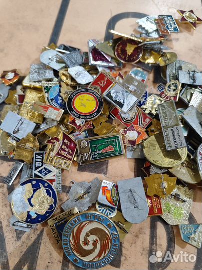 Детские значки СССР