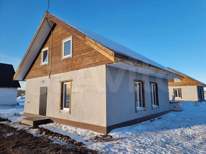 Дом 65 м² на участке 5 сот.