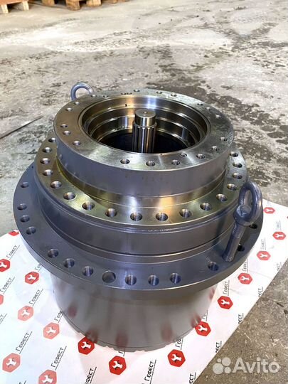 Бортовой редуктор Hyundai R210LC-7 31N6-40042