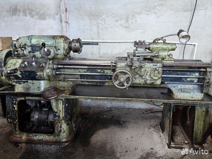 Токарный винторезный станок тв-01