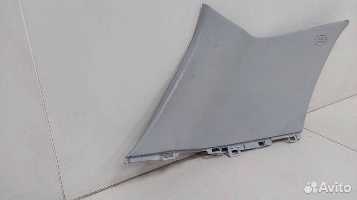 Обшивка стойки Toyota Auris E150 2006-2012