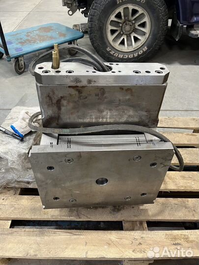 Прессформа дюбель 