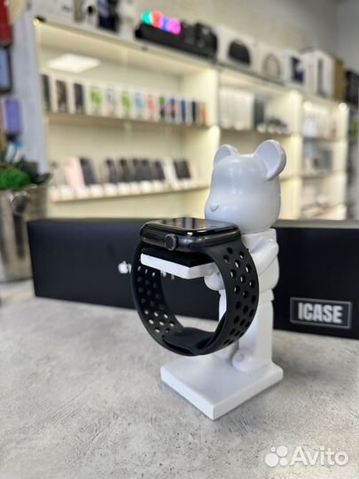 Apple Watch SE 44mm. Space Gray. Акб:90% Обмен