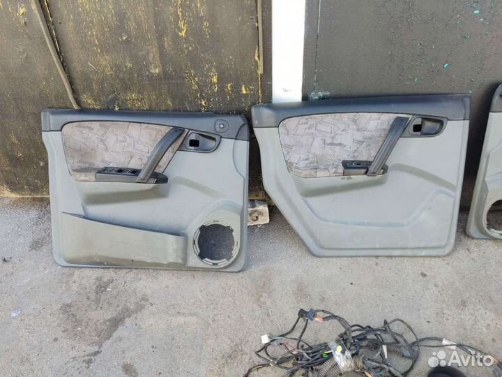 Обшивки дверей карты рестайлинг Волга газ 31105
