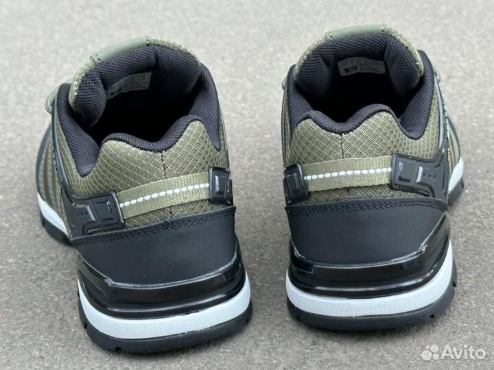 Кроссовки adidas
