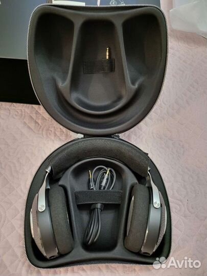 Наушники Focal Elegia (Новые)