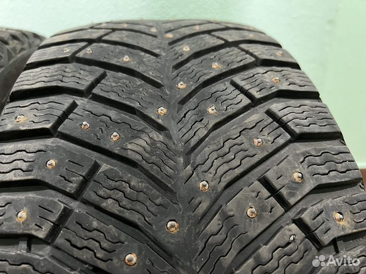Michelin X-Ice North 4 SUV 225/45 R18