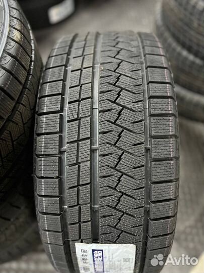 Triangle Snowlink PL02 255/40 R19 100V