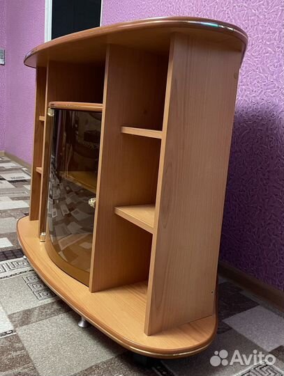 Тумба под телевизор