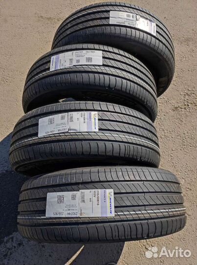 Michelin Primacy 4 235/60 R18