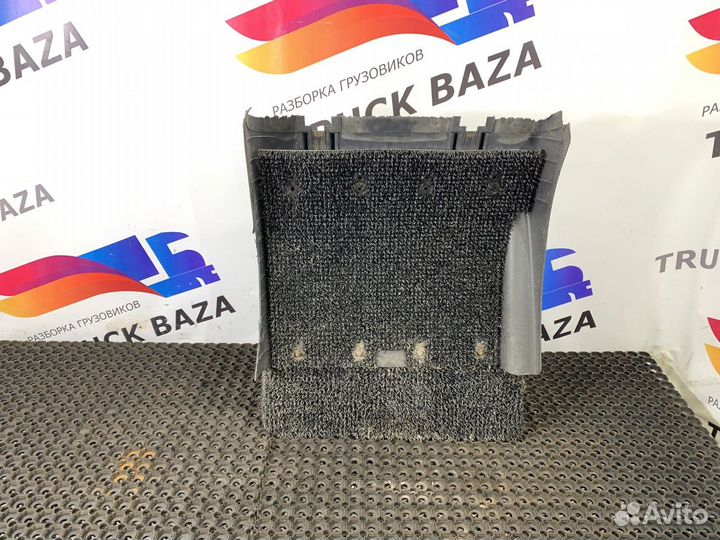 Крыло заднее левое задняя часть