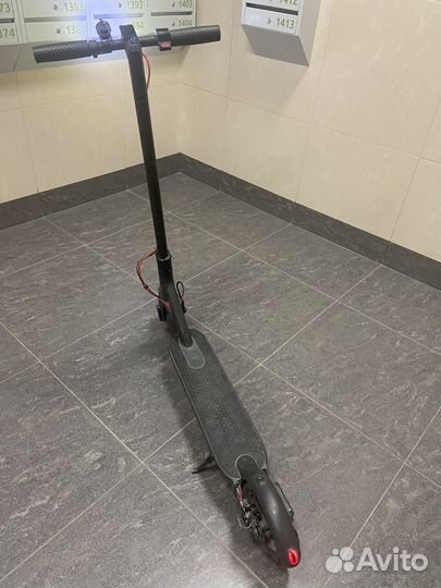 Электрический самокат xiaomi m365 pro