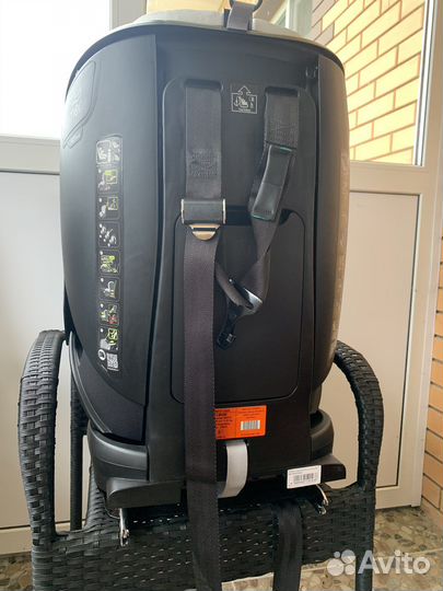 Детское автокресло britax romer trifix 2 i-size