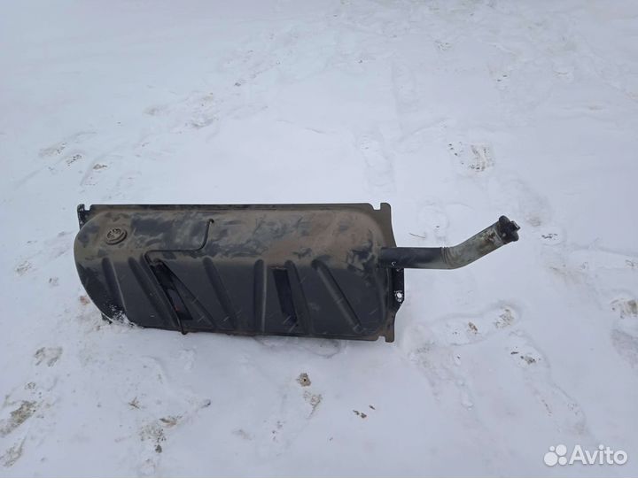 Топливный бак Mercedes w123 мерседес 123