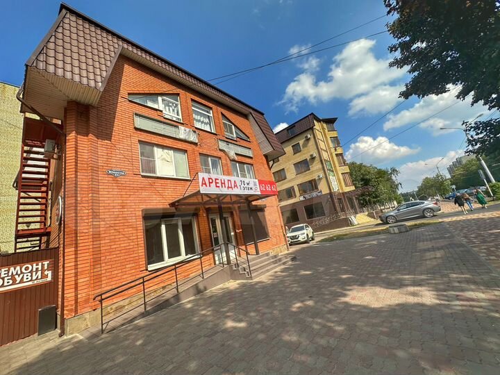 Свободного назначения, 70 м²