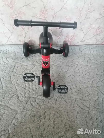 Беговел велосипед 2 в 1