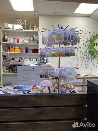 Магазин рукоделия, товаров для творчества