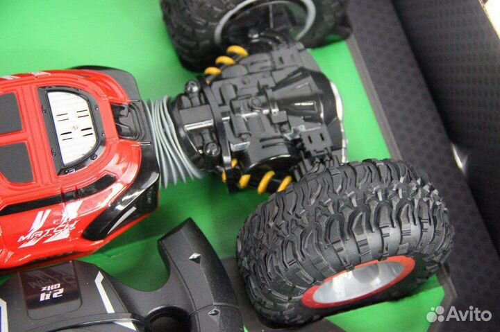 Радиоуправляемый внедорожник-перевертыш