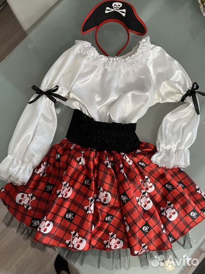 Костюм пиратки для девочки (7-9 лет)