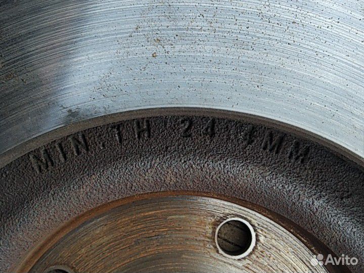 Диск тормозной Mitsubishi Outlander 3 2.0