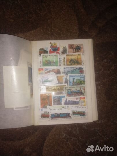 Почтовые марки.Очень много