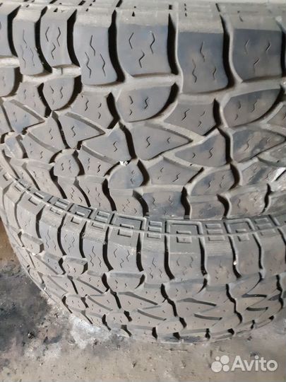 Mickey Thompson Baja STZ 265/75 R16