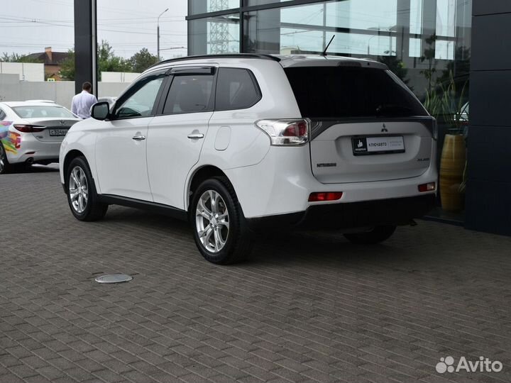 Mitsubishi Outlander 2.4 CVT, 2012, 134 588 км