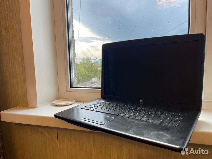 Ноутбук DNS A17FD