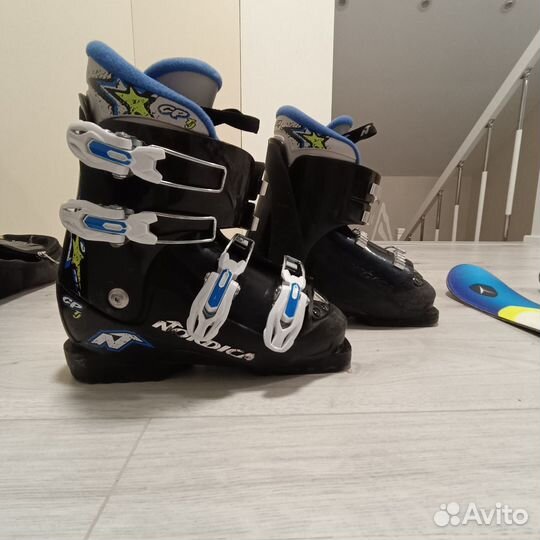 Горные лыжи детские 120 с ботинками 35 р