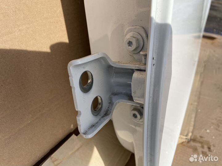 Дверь задняя левая LADA Vesta SW