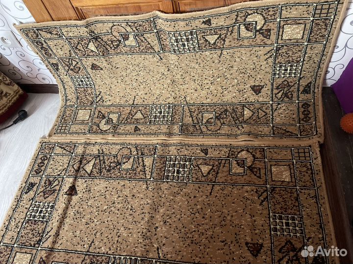 Ковры и паласы (2штуки, сразу )