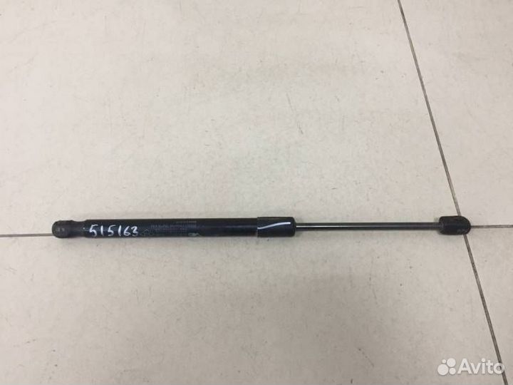 Амортизатор двери багажника Renault Duster 2012