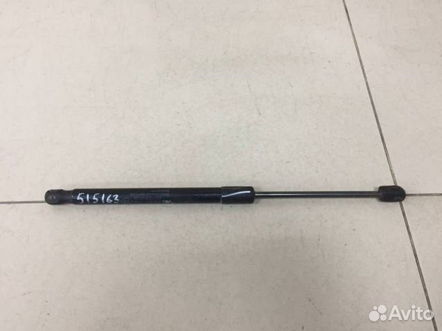 Амортизатор двери багажника Renault Duster 2012