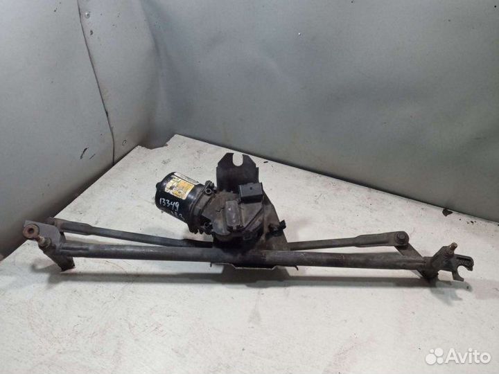 Трапеция стеклоочистителей Volkswagen Golf 3