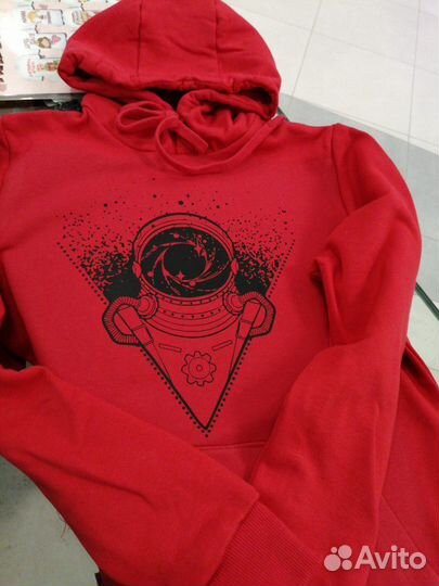 Печать на кружках, футболках, толстовках