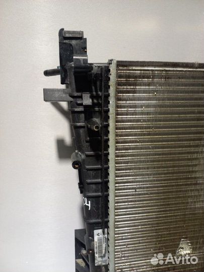 Радиатор охлаждения Renault Logan 2 K7MA812 2017